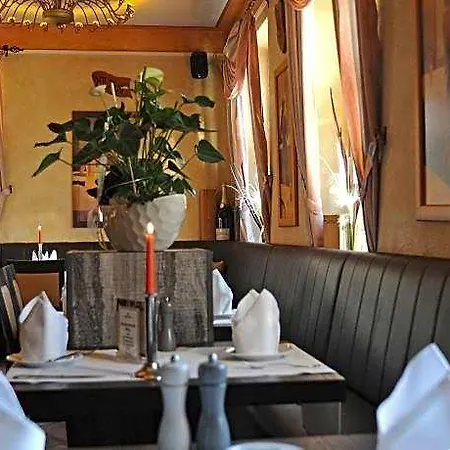 호텔 Hotel- Restaurant Doppeladler 레스